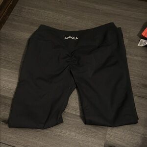 Aurora Black leggings